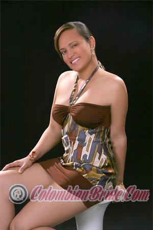 99322 - Gisell Age: 28 - Colombia