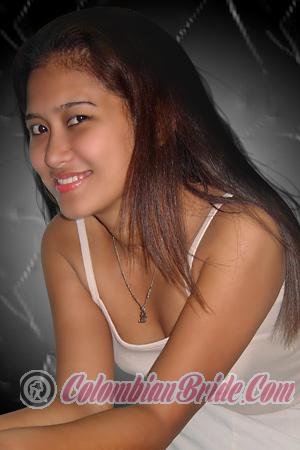 105671 - Lovelie Age: 25 - Philippines