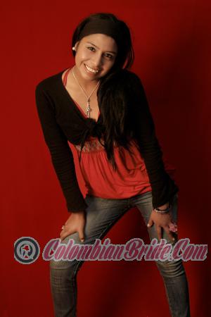 107454 - Liliana Age: 22 - Peru