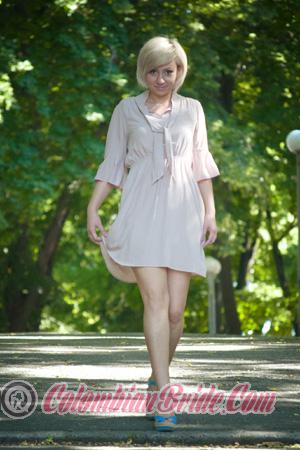132250 - Svetlana Age: 32 - Ukraine