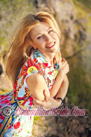 163325 - Viktoriya Age: 49 - Ukraine