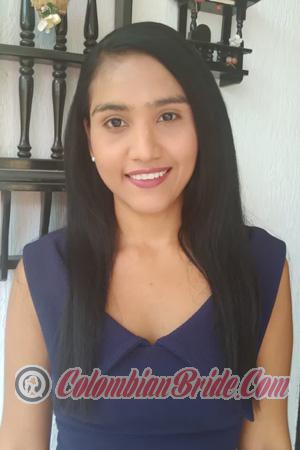 207664 - Carolina Age: 30 - Colombia