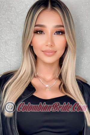 214891 - Yesica Age: 31 - Colombia