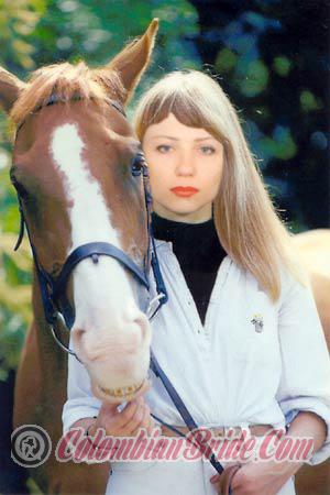 54083 - Alena Age: 35 - Ukraine